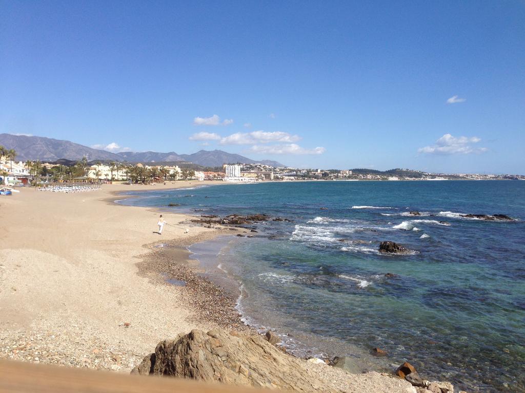 Beach Apartment Las Acacias Torrenueva La Cala De Mijas Luaran gambar