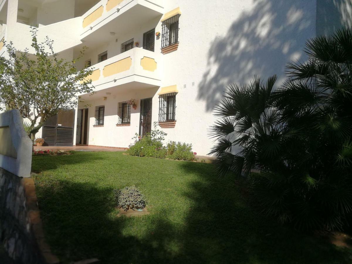 Beach Apartment Las Acacias Torrenueva La Cala De Mijas Luaran gambar
