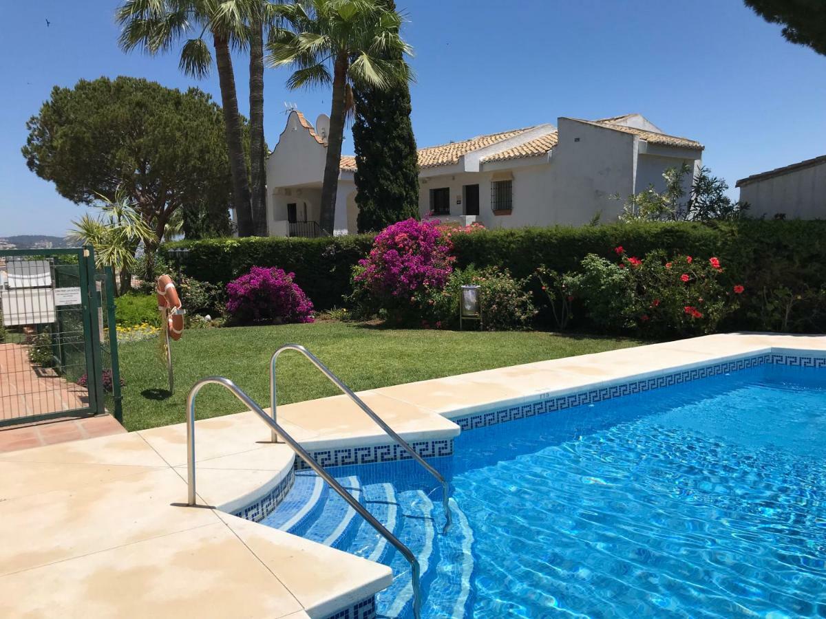 Beach Apartment Las Acacias Torrenueva La Cala De Mijas Luaran gambar