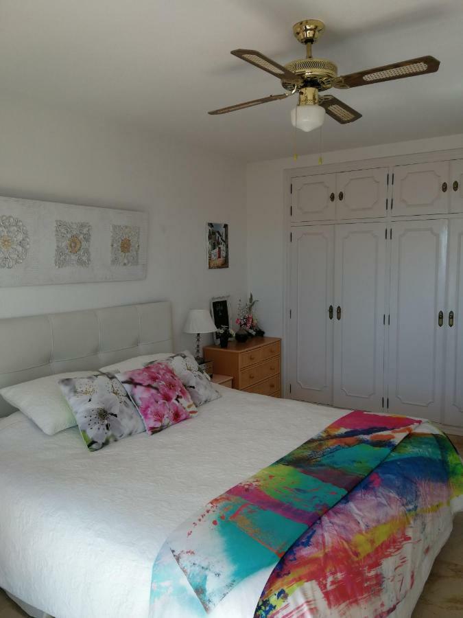 Beach Apartment Las Acacias Torrenueva La Cala De Mijas Luaran gambar