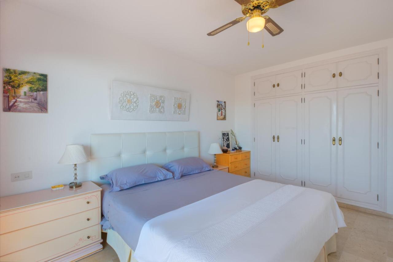 Beach Apartment Las Acacias Torrenueva La Cala De Mijas Luaran gambar